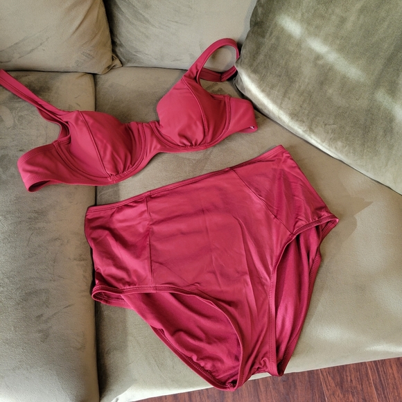 Kona Sol Two Piece Swimsuit - Picture 1 of 6